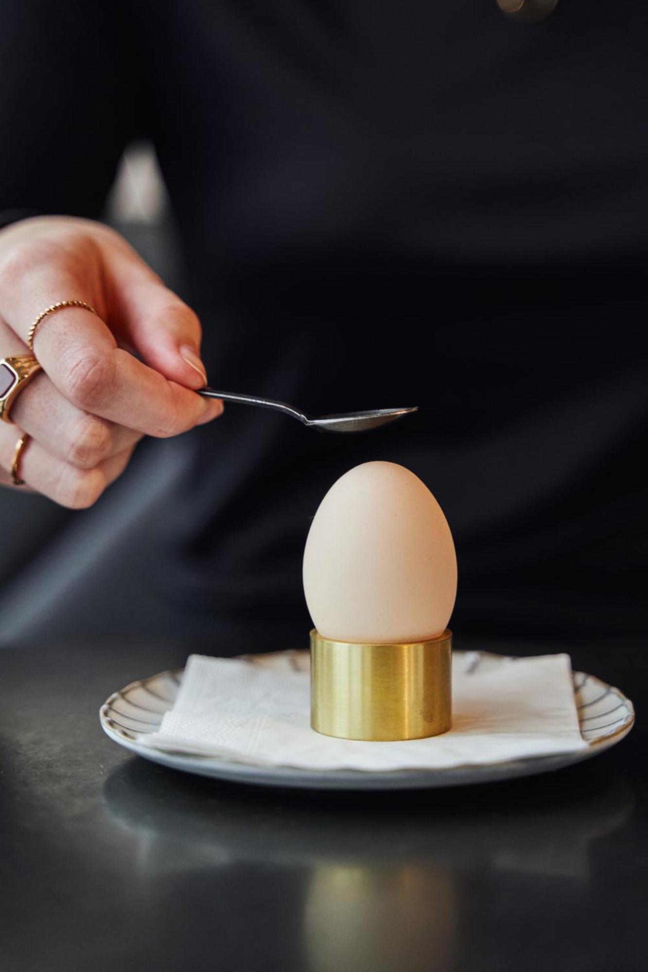 Kai 36 - Hotel Zwischen Fels Und Fluss Graz Zewnętrze zdjęcie A hard-boiled egg